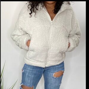 Cozy White Sherpa Jacket (Bone)